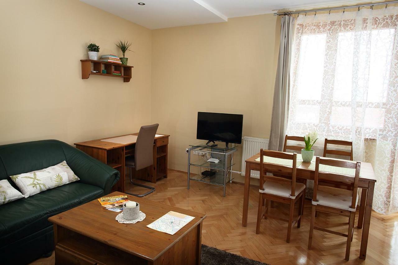 Ecomfort Apartment Kecskemét Exterior foto